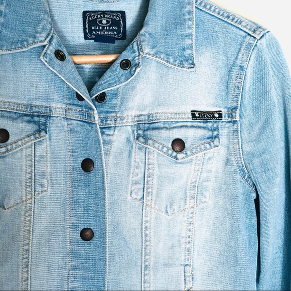 Lucky Brand Jean Jacket -Light Wash/ Stonewashed Snap Front Stetch Jean Jacket - Picture 6 of 9